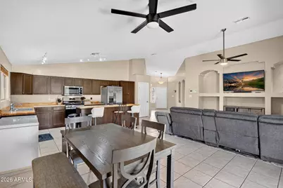 8756 W Lone Cactus Drive, Peoria, AZ 85382 - Photo 8