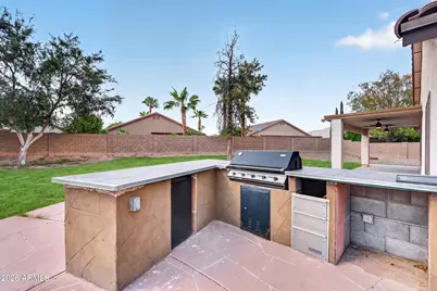 8756 W Lone Cactus Drive, Peoria, AZ 85382 - Photo 22