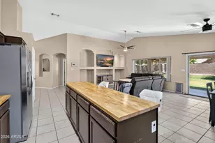 8756 W Lone Cactus Dr, Peoria, AZ 85382 - Photo 8