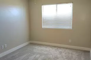 21280 N 96th Ave, Peoria, AZ 85382 - Photo 32