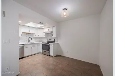 6008 W Augusta Avenue, Glendale, AZ 85301 - Photo 10
