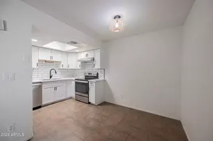 6008 W Augusta Ave, Glendale, AZ 85301 - Photo 10