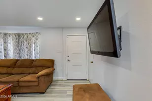 4641 E Roeser Rd, Phoenix, AZ 85040 - Photo 6