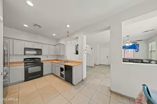 272 S Eliseo Felix Jr Way, Avondale, AZ 85323 - Photo 4