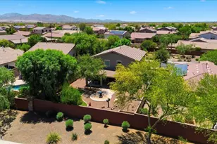 27057 N 176th Dr, Surprise, AZ 85387 - Photo 8
