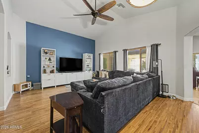 2265 W Sunshine Butte Drive, San Tan Valley, AZ 85144 - Photo 6