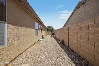 2265 W Sunshine Butte Drive, San Tan Valley, AZ 85144 - Photo 28