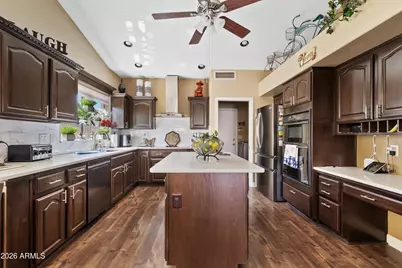 10134 E Lambert Drive, Sun Lakes, AZ 85248 - Photo 14