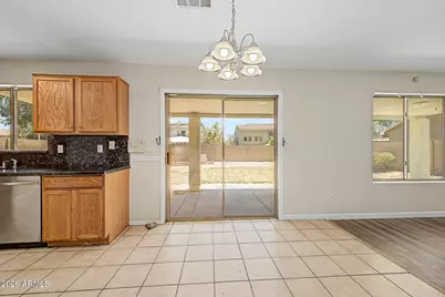 7309 W Crown King Road, Phoenix, AZ 85043 - Photo 8