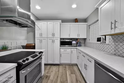 4329 E Hubbell Street, Phoenix, AZ 85008 - Photo 10