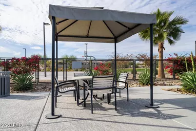8849 W Oregon Avenue, Glendale, AZ 85305 - Photo 28