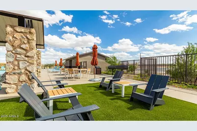 24075 N 146th Avenue, Surprise, AZ 85387 - Photo 10