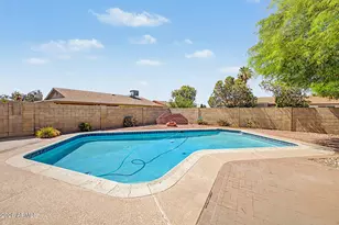 4036 W Wood Dr, Phoenix, AZ 85029 - Photo 32
