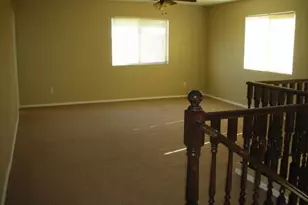 5725 S 32nd Ln, Phoenix, AZ 85041 - Photo 6