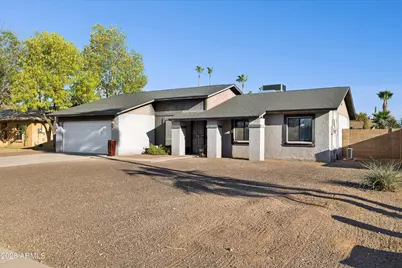 4921 E Winchcomb Drive, Scottsdale, AZ 85254 - Photo 4