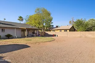 4921 E Winchcomb Dr, Scottsdale, AZ 85254 - Photo 24