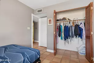 4921 E Winchcomb Dr, Scottsdale, AZ 85254 - Photo 18