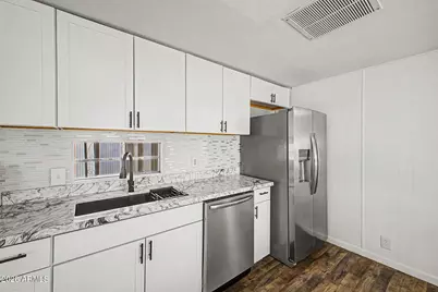 7300 N 51st Avenue #F177, Glendale, AZ 85301 - Photo 8