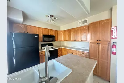 8020 E Thomas Road #226, Scottsdale, AZ 85251 - Photo 16