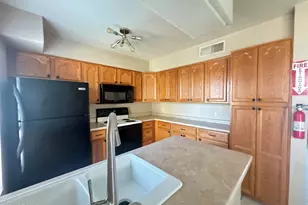 8020 E Thomas Rd, Scottsdale, AZ 85251 - Photo 16