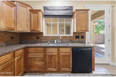 15372 W Dahlia Drive, Surprise, AZ 85379 - Photo 20