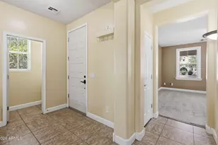 15372 W Dahlia Dr, Surprise, AZ 85379 - Photo 12