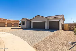 1275 E Jahns Dr, Casa Grande, AZ 85122 - Photo 2