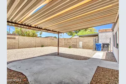 10530 W Calle Del Sol --, Phoenix, AZ 85037 - Photo 34