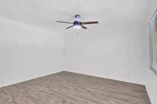 10530 W Calle del Sol, Phoenix, AZ 85037 - Photo 28