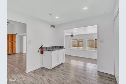 10530 W Calle Del Sol --, Phoenix, AZ 85037 - Photo 20