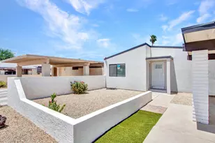10530 W Calle del Sol, Phoenix, AZ 85037 - Photo 4