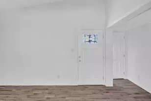 10530 W Calle del Sol, Phoenix, AZ 85037 - Photo 10