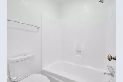10530 W Calle Del Sol --, Phoenix, AZ 85037 - Photo 32