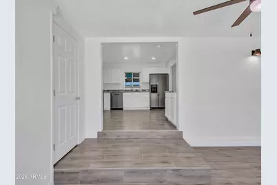 10530 W Calle Del Sol --, Phoenix, AZ 85037 - Photo 18