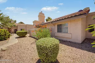 2019 W Lemon Tree Pl, Chandler, AZ 85224 - Photo 2
