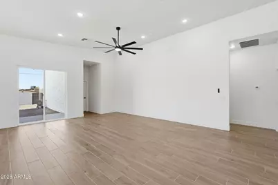 812 E Desert Drive S #96, Phoenix, AZ 85042 - Photo 16