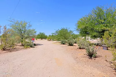 1345 E Paint Your Wagon Trail, Phoenix, AZ 85085 - Photo 64