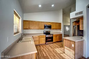 4329 E South Fork Dr, Phoenix, AZ 85044 - Photo 6