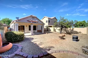 4329 E South Fork Dr, Phoenix, AZ 85044 - Photo 22