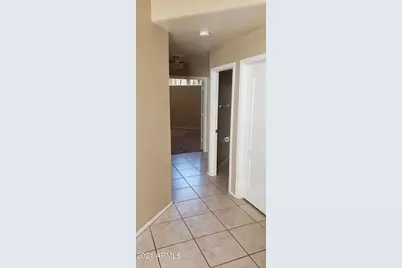 16402 N 39th Place, Phoenix, AZ 85032 - Photo 4