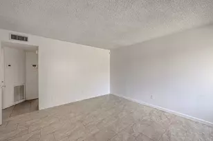 6541 N 44th Ave, Glendale, AZ 85301 - Photo 4