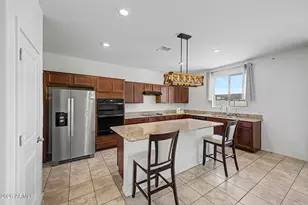 12631 W Midway Ave, Glendale, AZ 85307 - Photo 8