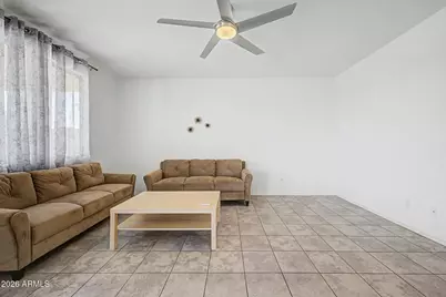 12631 W Midway Avenue, Glendale, AZ 85307 - Photo 6