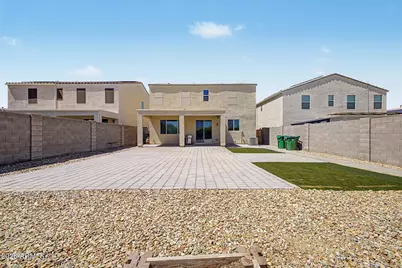 12631 W Midway Avenue, Glendale, AZ 85307 - Photo 30