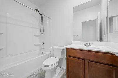 12631 W Midway Avenue, Glendale, AZ 85307 - Photo 26
