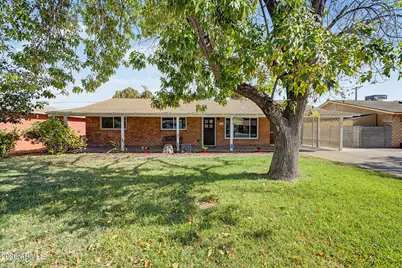 3915 W Berridge Lane, Phoenix, AZ 85019 - Photo 1