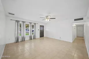 3915 W Berridge Ln, Phoenix, AZ 85019 - Photo 6
