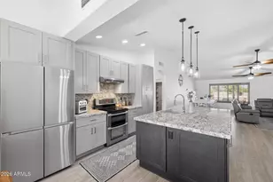 907 N Mountain Rd, Mesa, AZ 85207 - Photo 12