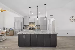 907 N Mountain Rd, Mesa, AZ 85207 - Photo 2