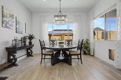 18904 W Laurel Lane, Surprise, AZ 85388 - Photo 8